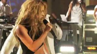 Shakira  Hips Dont Lie  Live Walmart Soundcheck [upl. by Tranquada]